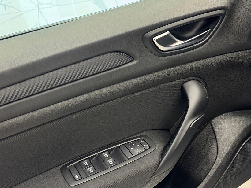 2023 Benzin Otomatik Renault Megane Gri Polat Araç Dizayn Otomotiv İnşaat Sanayi Ve Ticaret Limited Şirketi