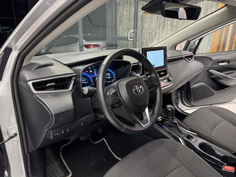 2024 Hybrid Otomatik Toyota Corolla Gri Polat Araç Dizayn Otomotiv İnşaat Sanayi Ve Ticaret Limited Şirketi