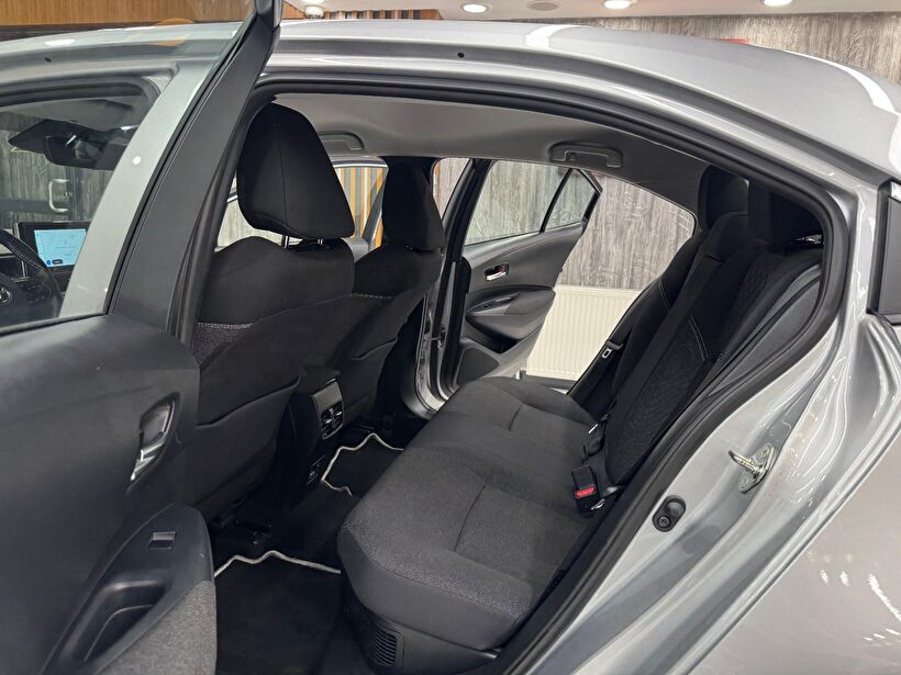 2024 Hybrid Otomatik Toyota Corolla Gri Polat Araç Dizayn Otomotiv İnşaat Sanayi Ve Ticaret Limited Şirketi