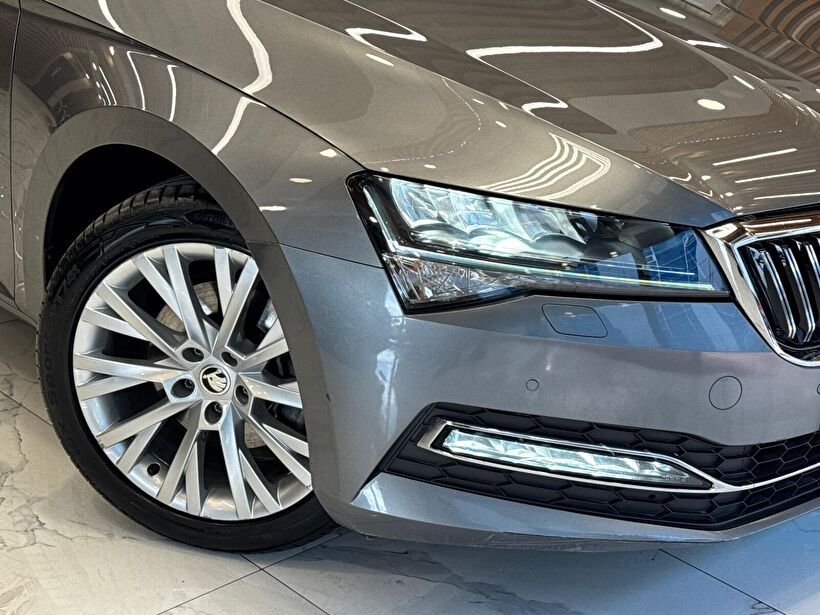 2023 Benzin Otomatik Skoda Superb Gri Polat Araç Dizayn Otomotiv İnşaat Sanayi Ve Ticaret Limited Şirketi
