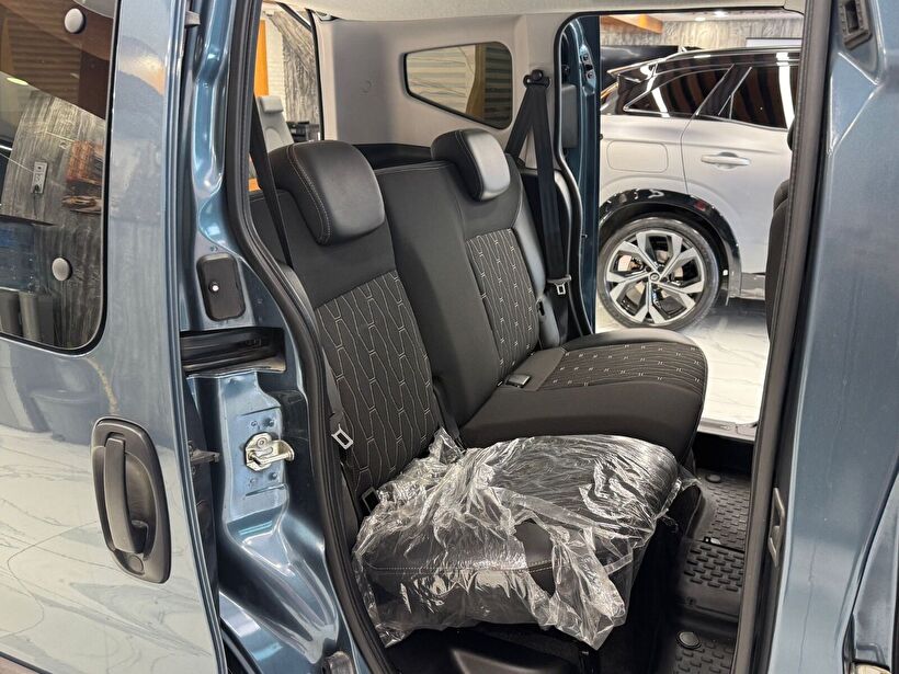 2024 Benzin + LPG Manuel Fiat Fiorino Combi Mavi Polat Araç Dizayn Otomotiv İnşaat Sanayi Ve Ticaret Limited Şirketi