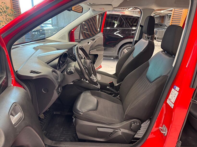 2022 Dizel Manuel Ford Tourneo Courier Kırmızı Polat Araç Dizayn Otomotiv İnşaat Sanayi Ve Ticaret Limited Şirketi
