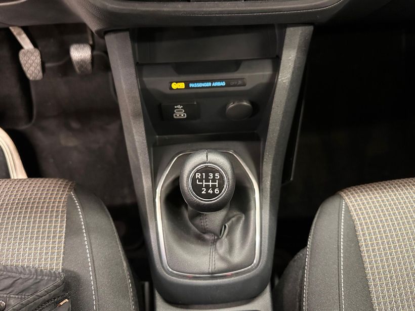2024 Dizel Manuel Ford Tourneo Courier Beyaz Polat Araç Dizayn Otomotiv İnşaat Sanayi Ve Ticaret Limited Şirketi