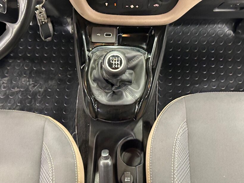 2019 Dizel Manuel Fiat Doblo Füme Polat Araç Dizayn Otomotiv İnşaat Sanayi Ve Ticaret Limited Şirketi