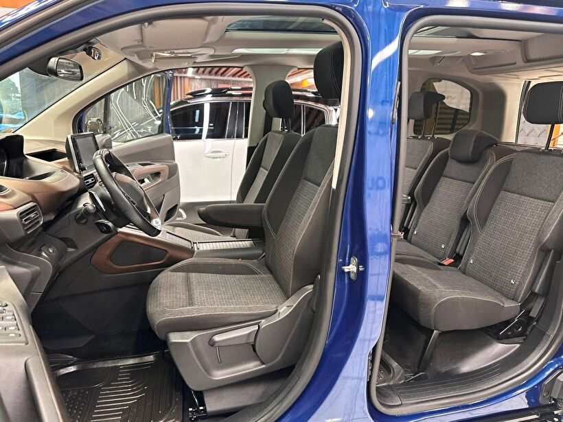 2024 Dizel Otomatik Peugeot Rifter Mavi Polat Araç Dizayn Otomotiv İnşaat Sanayi Ve Ticaret Limited Şirketi