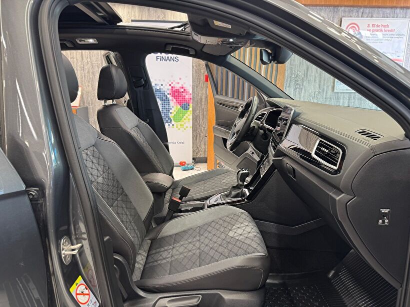2022 Benzin Otomatik Volkswagen T-Roc Gri Polat Araç Dizayn Otomotiv İnşaat Sanayi Ve Ticaret Limited Şirketi