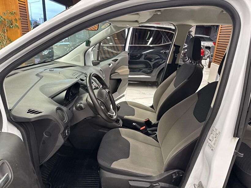 2022 Dizel Manuel Ford Tourneo Courier Beyaz Polat Araç Dizayn Otomotiv İnşaat Sanayi Ve Ticaret Limited Şirketi