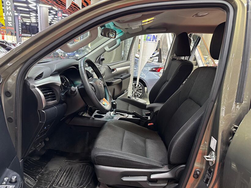 2023 Dizel Otomatik Toyota Hi-Lux Gri Polat Araç Dizayn Otomotiv İnşaat Sanayi Ve Ticaret Limited Şirketi