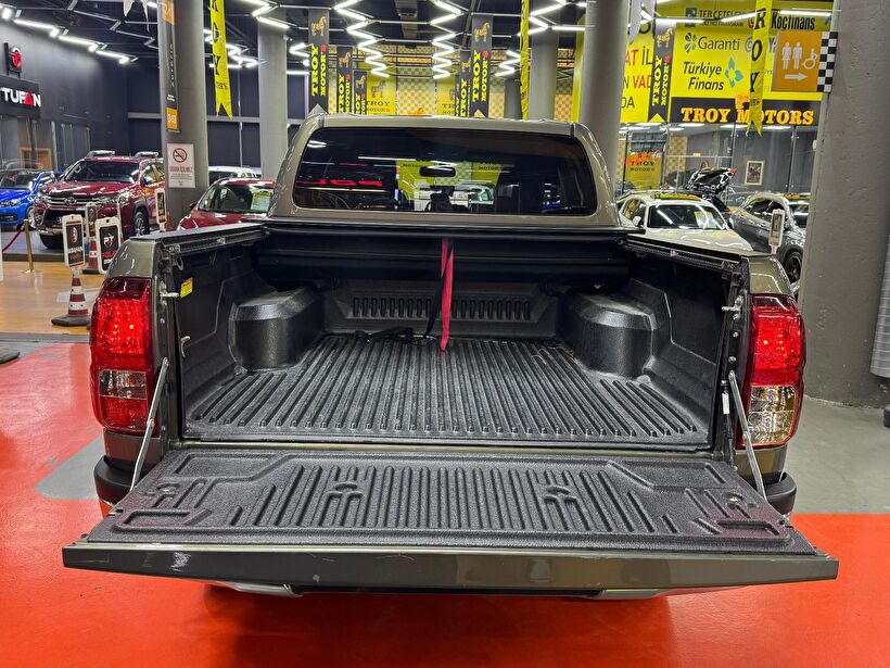 2023 Dizel Otomatik Toyota Hi-Lux Gri Polat Araç Dizayn Otomotiv İnşaat Sanayi Ve Ticaret Limited Şirketi