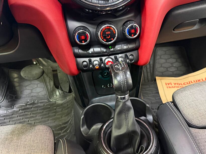 2015 Dizel Otomatik Mini Cooper Siyah Polat Araç Dizayn Otomotiv İnşaat Sanayi Ve Ticaret Limited Şirketi