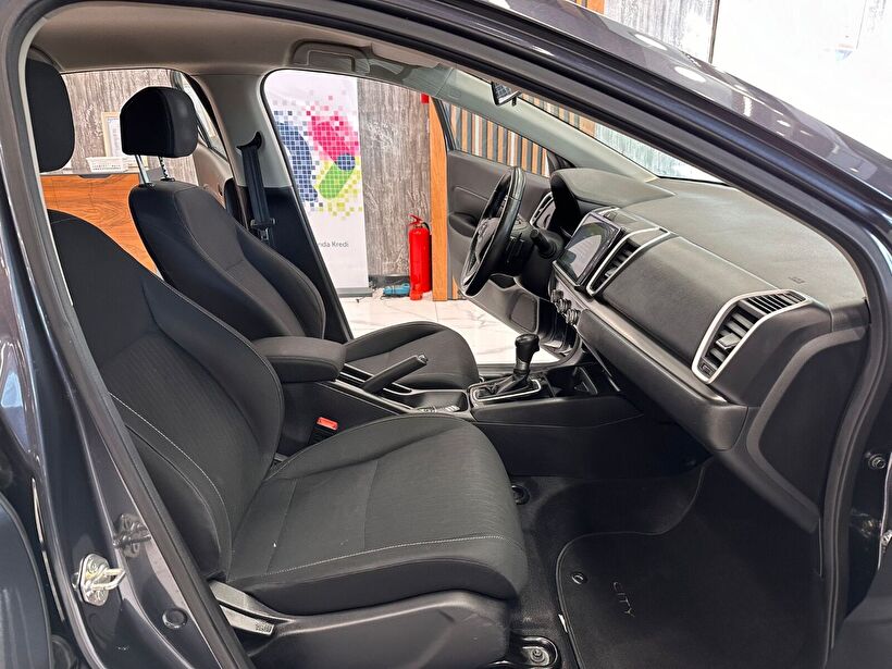 2022 Benzin Otomatik Honda City Füme Polat Araç Dizayn Otomotiv İnşaat Sanayi Ve Ticaret Limited Şirketi