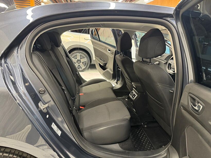 2023 Benzin Otomatik Renault Megane Gri Polat Araç Dizayn Otomotiv İnşaat Sanayi Ve Ticaret Limited Şirketi