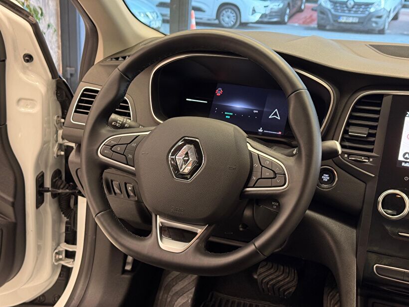 2024 Dizel Otomatik Renault Megane Beyaz Polat Araç Dizayn Otomotiv İnşaat Sanayi Ve Ticaret Limited Şirketi