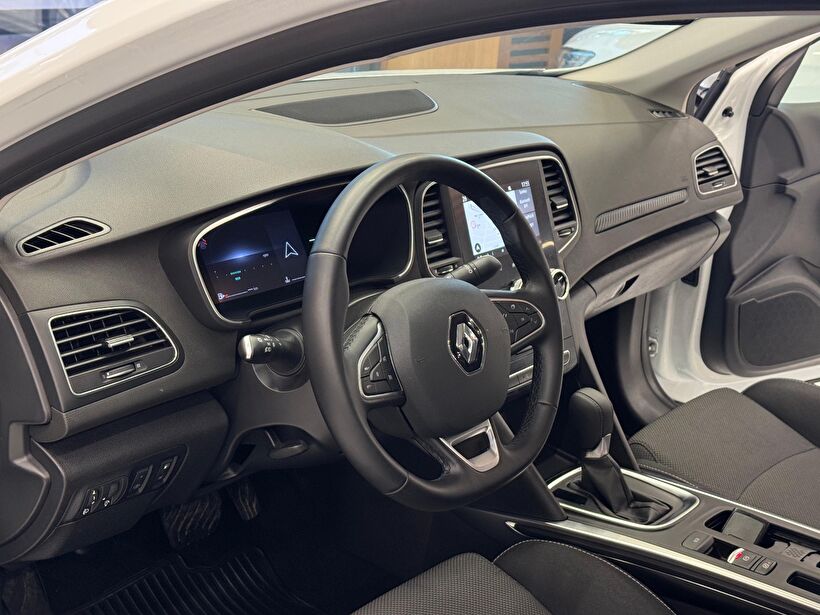 2024 Dizel Otomatik Renault Megane Beyaz Polat Araç Dizayn Otomotiv İnşaat Sanayi Ve Ticaret Limited Şirketi