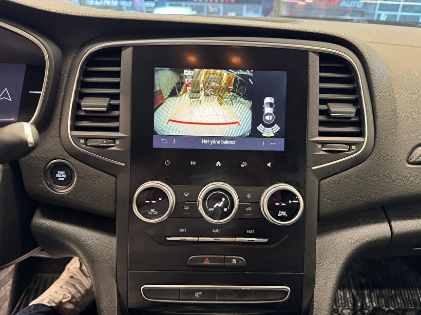 2024 Dizel Otomatik Renault Megane Beyaz Polat Araç Dizayn Otomotiv İnşaat Sanayi Ve Ticaret Limited Şirketi