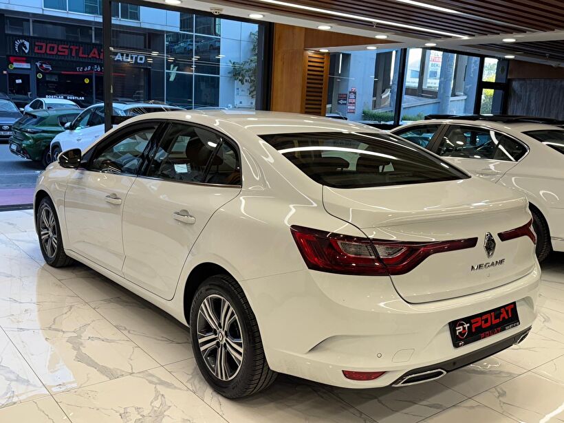 2024 Dizel Otomatik Renault Megane Beyaz Polat Araç Dizayn Otomotiv İnşaat Sanayi Ve Ticaret Limited Şirketi