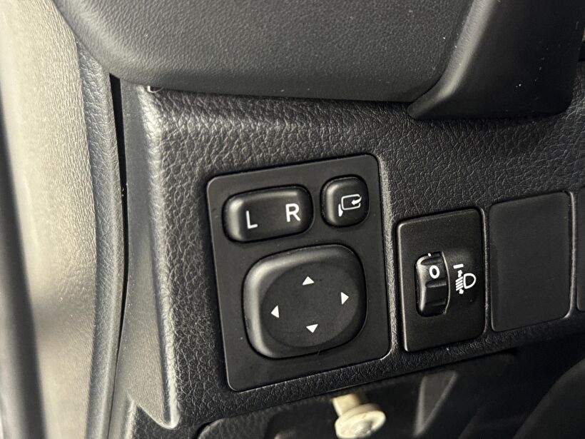 2016 Dizel Otomatik Toyota Corolla Beyaz Polat Araç Dizayn Otomotiv İnşaat Sanayi Ve Ticaret Limited Şirketi