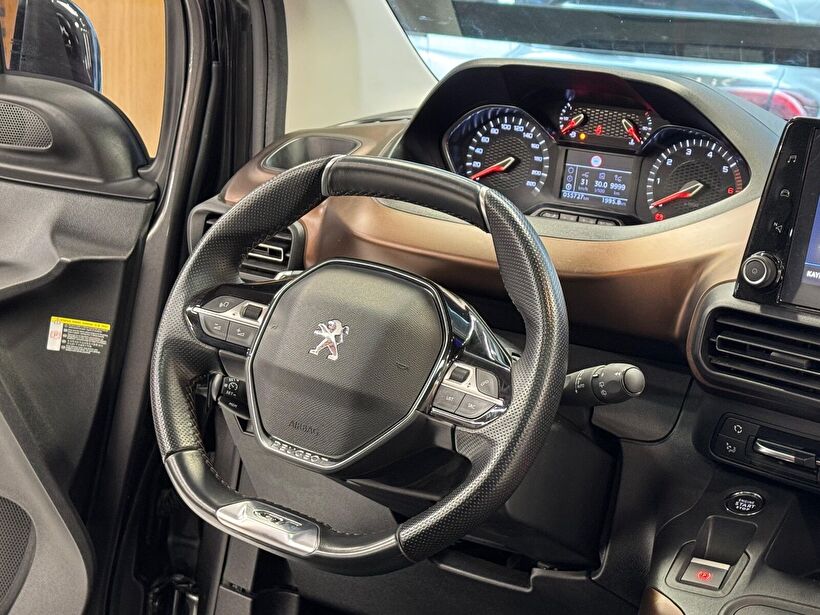 2023 Dizel Otomatik Peugeot Rifter Gri Polat Araç Dizayn Otomotiv İnşaat Sanayi Ve Ticaret Limited Şirketi