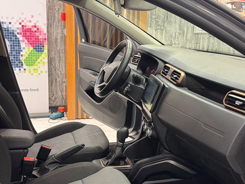 2024 Benzin Otomatik Dacia Duster Gri Polat Araç Dizayn Otomotiv İnşaat Sanayi Ve Ticaret Limited Şirketi