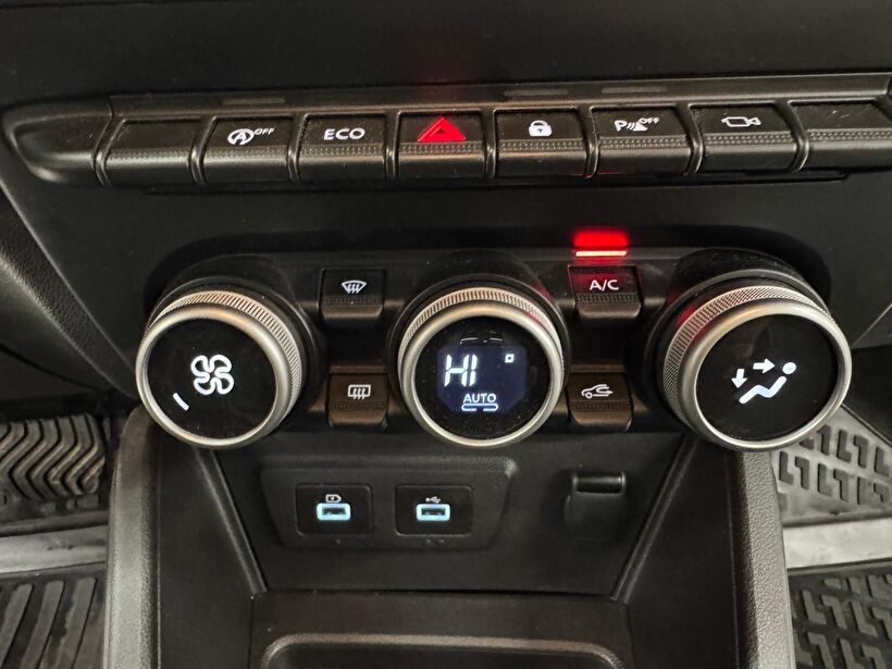 2024 Benzin Otomatik Dacia Duster Gri Polat Araç Dizayn Otomotiv İnşaat Sanayi Ve Ticaret Limited Şirketi