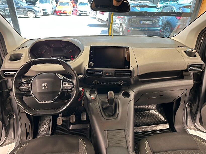 2020 Dizel Manuel Peugeot Rifter Gri Polat Araç Dizayn Otomotiv İnşaat Sanayi Ve Ticaret Limited Şirketi