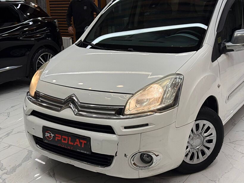 2015 Dizel Manuel Citroen Berlingo Beyaz Polat Araç Dizayn Otomotiv İnşaat Sanayi Ve Ticaret Limited Şirketi