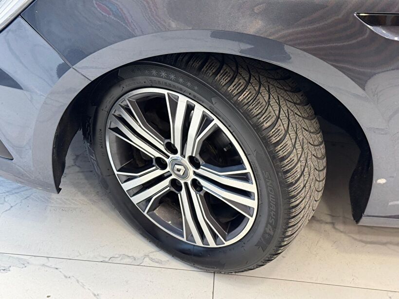 2022 Dizel Otomatik Renault Megane Gri Polat Araç Dizayn Otomotiv İnşaat Sanayi Ve Ticaret Limited Şirketi