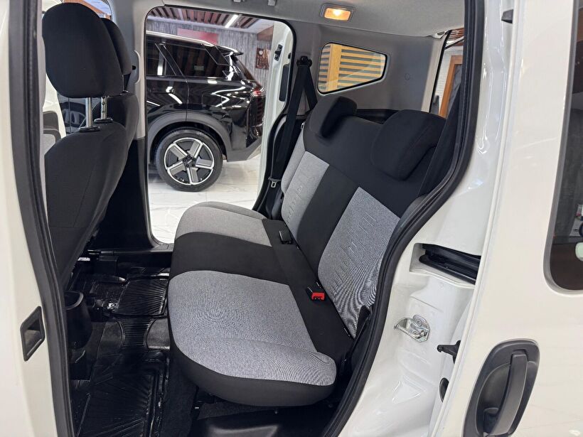 2024 Dizel Manuel Fiat Fiorino Combi Beyaz Polat Araç Dizayn Otomotiv İnşaat Sanayi Ve Ticaret Limited Şirketi