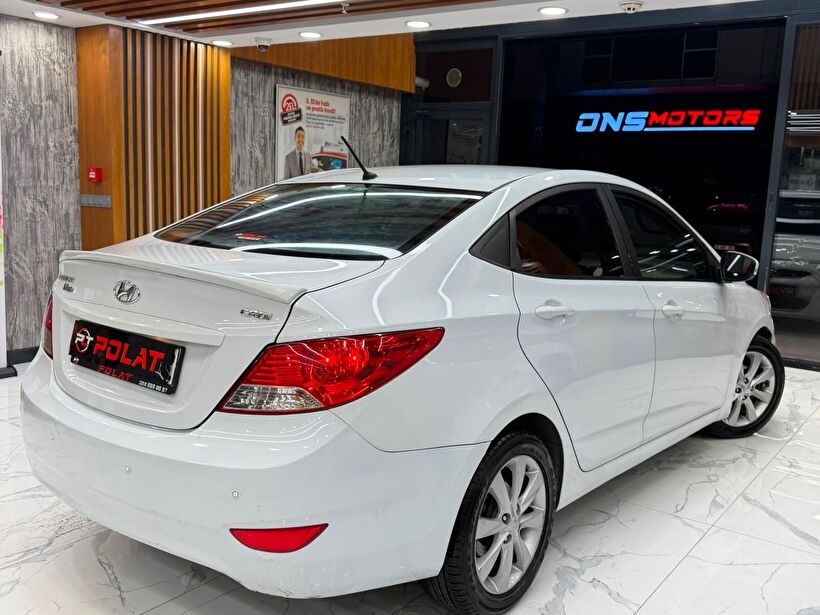 2018 Dizel Otomatik Hyundai Accent Blue Beyaz Polat Araç Dizayn Otomotiv İnşaat Sanayi Ve Ticaret Limited Şirketi