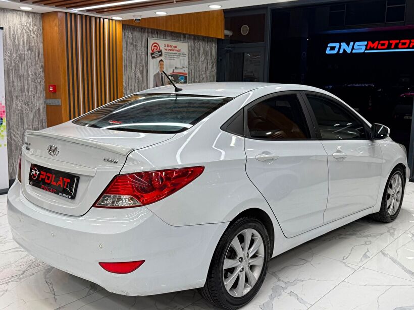 2018 Dizel Otomatik Hyundai Accent Blue Beyaz Polat Araç Dizayn Otomotiv İnşaat Sanayi Ve Ticaret Limited Şirketi