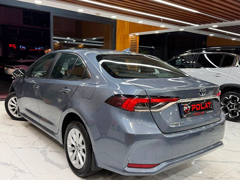 2022 Hybrid Otomatik Toyota Corolla Gri Polat Araç Dizayn Otomotiv İnşaat Sanayi Ve Ticaret Limited Şirketi