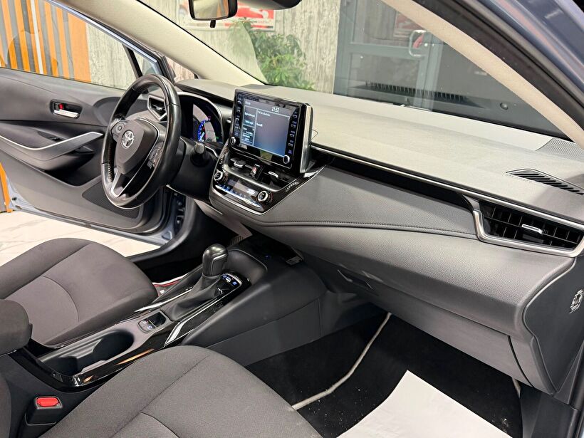 2022 Hybrid Otomatik Toyota Corolla Gri Polat Araç Dizayn Otomotiv İnşaat Sanayi Ve Ticaret Limited Şirketi
