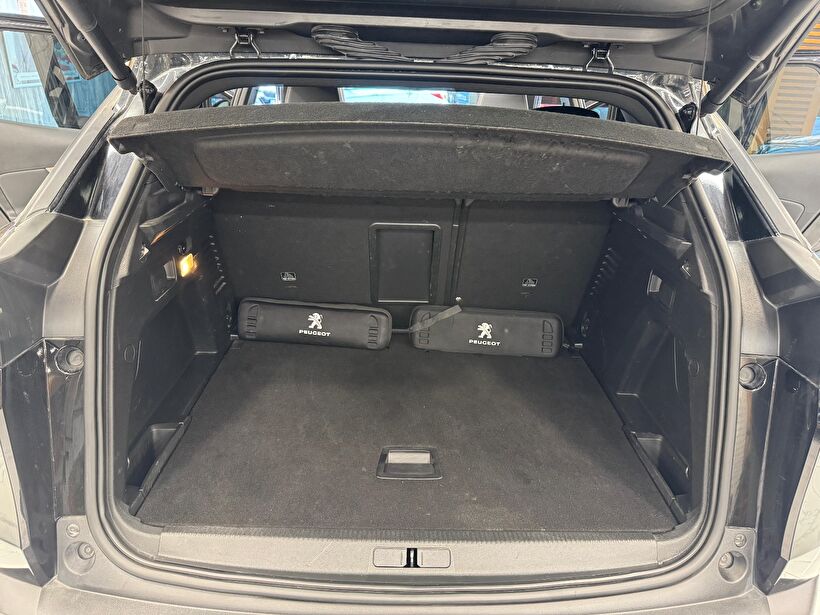 2021 Dizel Otomatik Peugeot 3008 Siyah Polat Araç Dizayn Otomotiv İnşaat Sanayi Ve Ticaret Limited Şirketi