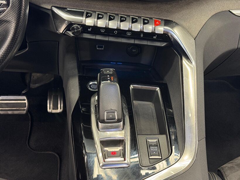 2021 Dizel Otomatik Peugeot 3008 Siyah Polat Araç Dizayn Otomotiv İnşaat Sanayi Ve Ticaret Limited Şirketi