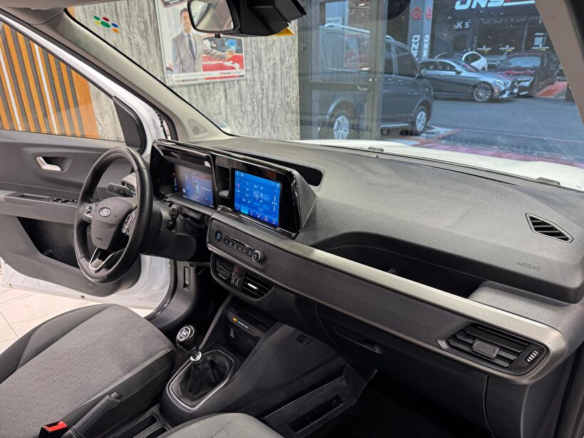 2024 Dizel Manuel Ford Tourneo Courier Gri Polat Araç Dizayn Otomotiv İnşaat Sanayi Ve Ticaret Limited Şirketi