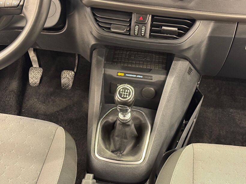 2024 Dizel Manuel Ford Tourneo Courier Gri Polat Araç Dizayn Otomotiv İnşaat Sanayi Ve Ticaret Limited Şirketi