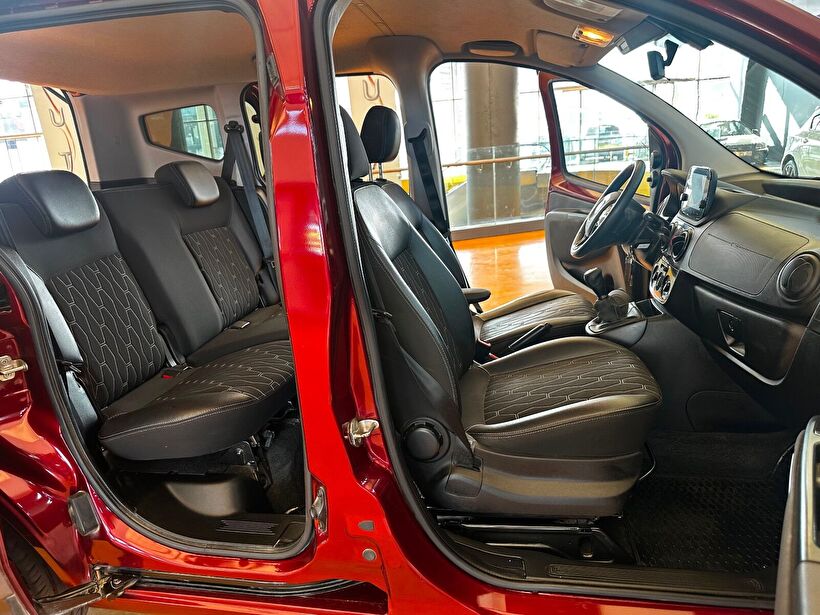2024 Dizel Manuel Fiat Fiorino Combi Kırmızı Polat Araç Dizayn Otomotiv İnşaat Sanayi Ve Ticaret Limited Şirketi