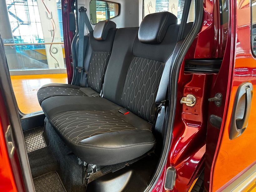 2024 Dizel Manuel Fiat Fiorino Combi Kırmızı Polat Araç Dizayn Otomotiv İnşaat Sanayi Ve Ticaret Limited Şirketi