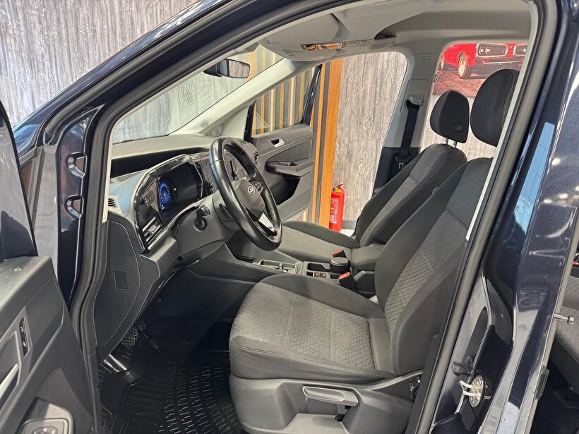 2022 Dizel Otomatik Ford Tourneo Connect Mavi Polat Araç Dizayn Otomotiv İnşaat Sanayi Ve Ticaret Limited Şirketi