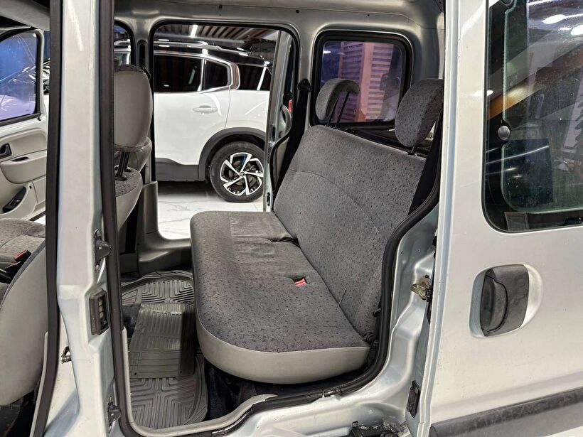 2004 Dizel Manuel Renault Kangoo Gri Polat Araç Dizayn Otomotiv İnşaat Sanayi Ve Ticaret Limited Şirketi