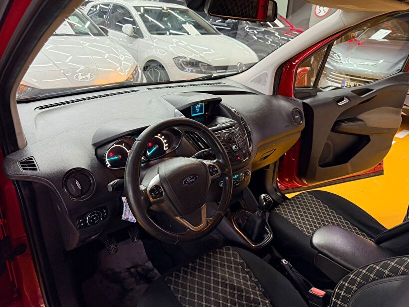 2015 Dizel Manuel Ford Tourneo Courier Kırmızı Polat Araç Dizayn Otomotiv İnşaat Sanayi Ve Ticaret Limited Şirketi