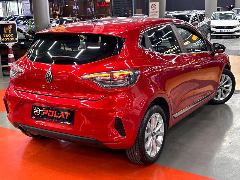 2024 Benzin Otomatik Renault Clio Kırmızı Polat Araç Dizayn Otomotiv İnşaat Sanayi Ve Ticaret Limited Şirketi