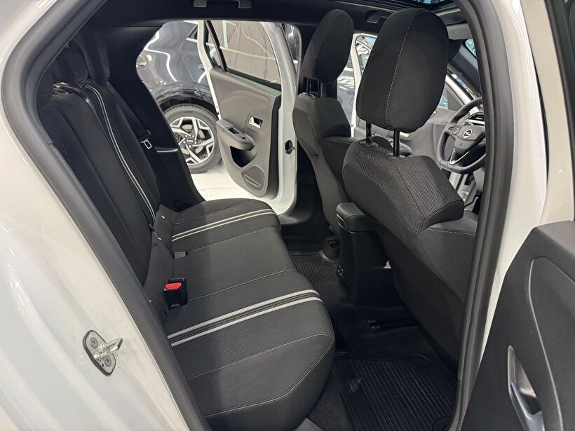 2025 Benzin Otomatik Opel Corsa Beyaz Polat Araç Dizayn Otomotiv İnşaat Sanayi Ve Ticaret Limited Şirketi