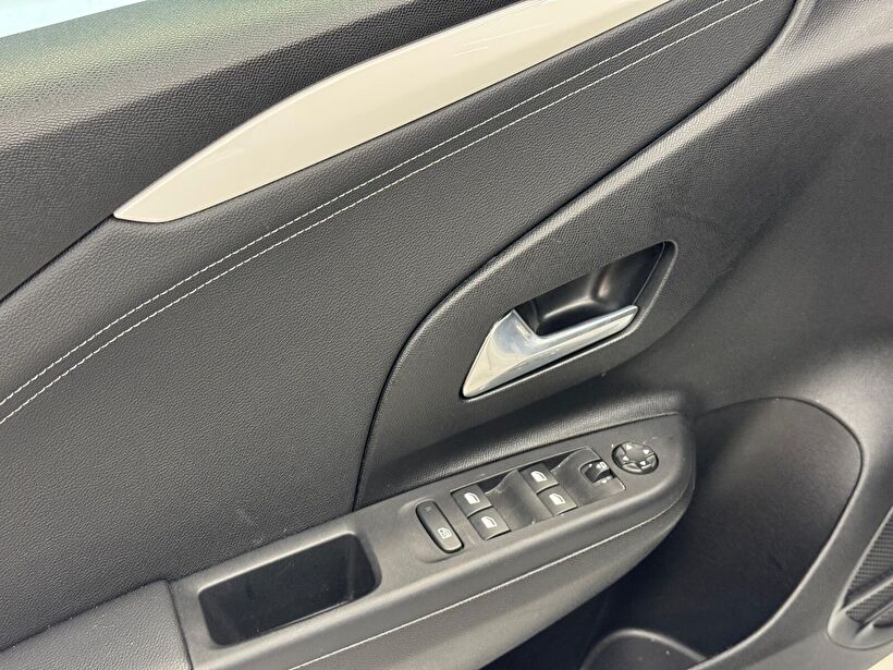 2025 Benzin Otomatik Opel Corsa Beyaz Polat Araç Dizayn Otomotiv İnşaat Sanayi Ve Ticaret Limited Şirketi