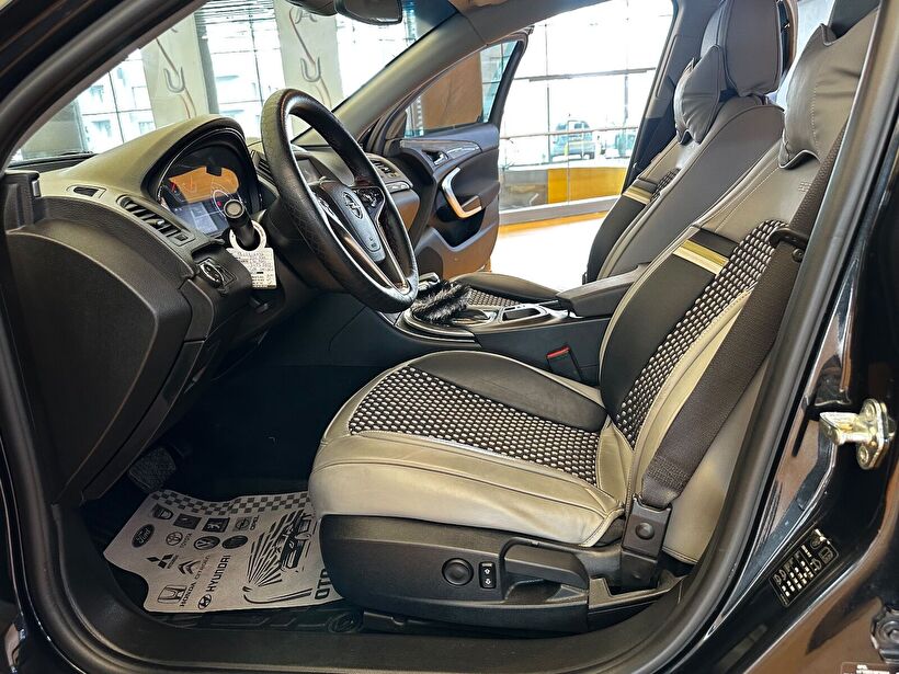 2016 Dizel Otomatik Opel Insignia Siyah Polat Araç Dizayn Otomotiv İnşaat Sanayi Ve Ticaret Limited Şirketi