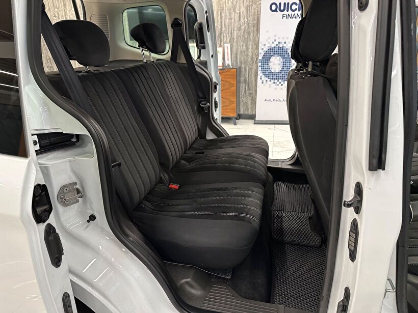 2023 Dizel Manuel Ford Tourneo Courier Beyaz Polat Araç Dizayn Otomotiv İnşaat Sanayi Ve Ticaret Limited Şirketi