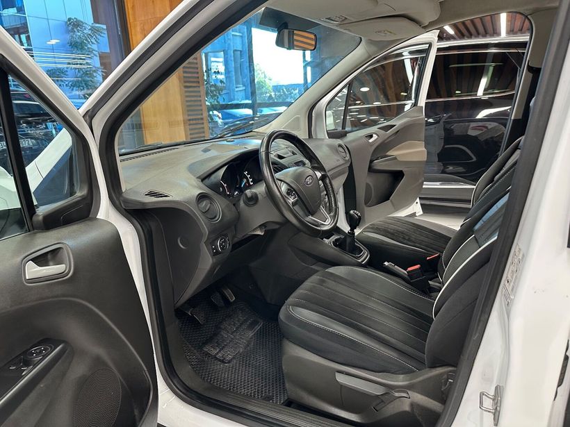 2023 Dizel Manuel Ford Tourneo Courier Beyaz Polat Araç Dizayn Otomotiv İnşaat Sanayi Ve Ticaret Limited Şirketi