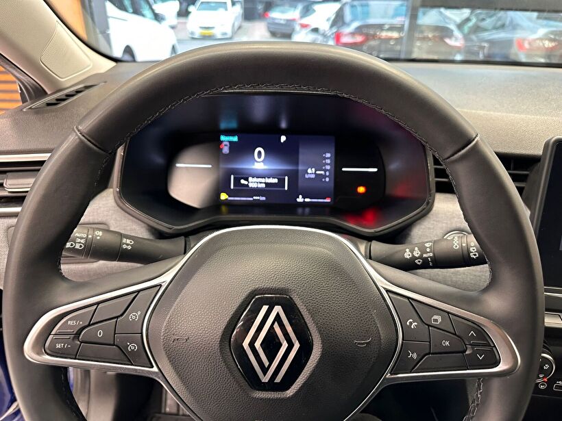 2024 Benzin Otomatik Renault Clio Mavi Polat Araç Dizayn Otomotiv İnşaat Sanayi Ve Ticaret Limited Şirketi