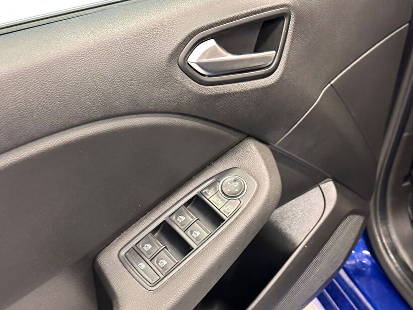 2024 Benzin Otomatik Renault Clio Mavi Polat Araç Dizayn Otomotiv İnşaat Sanayi Ve Ticaret Limited Şirketi