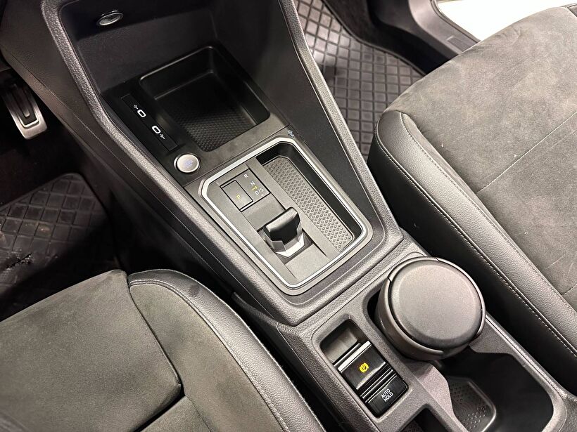 2022 Dizel Otomatik Volkswagen Caddy Gri Polat Araç Dizayn Otomotiv İnşaat Sanayi Ve Ticaret Limited Şirketi